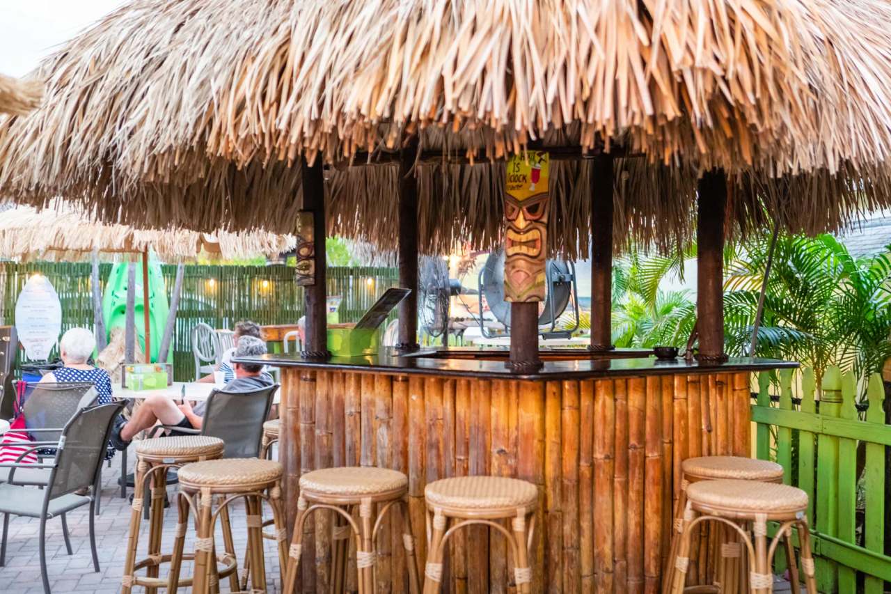 Bamboo Beach Bar — photo 1