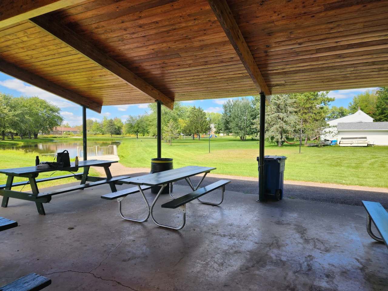 Pond Park — photo 2