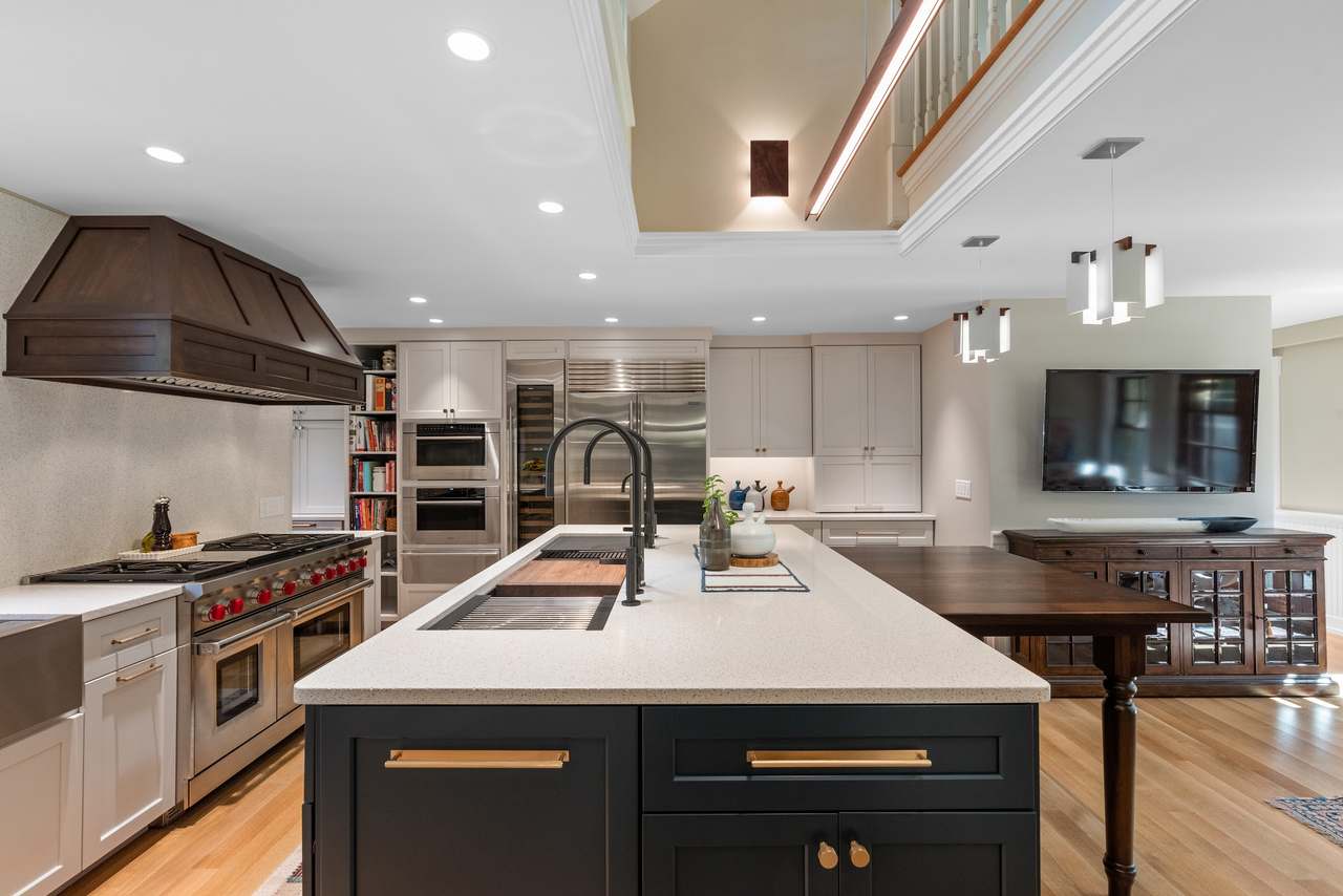 Coach House Homes — photo 3