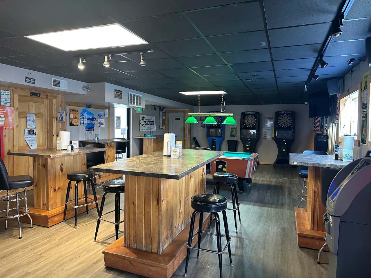 Coustie Bar — photo 1