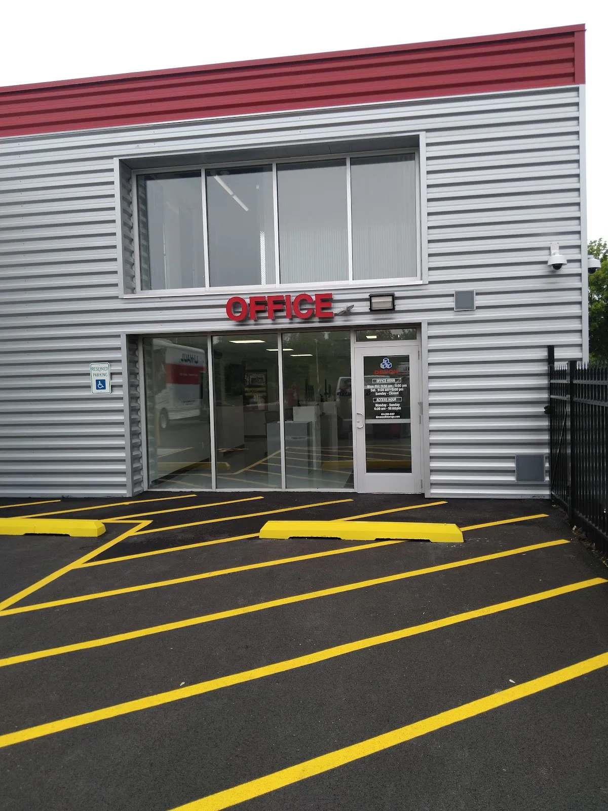 Devon Self Storage Milwaukee, Wisconsin — photo 8