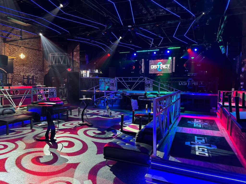 District 8 Night Club