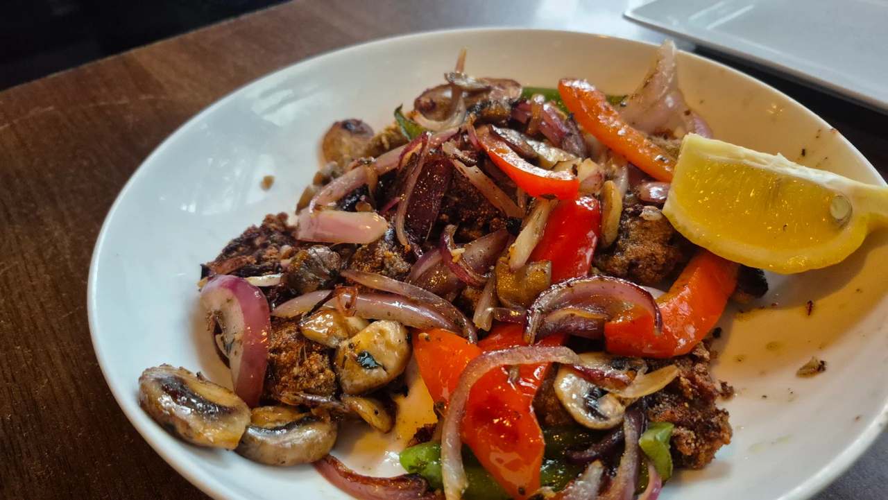 Manypenny Bistro — photo 3