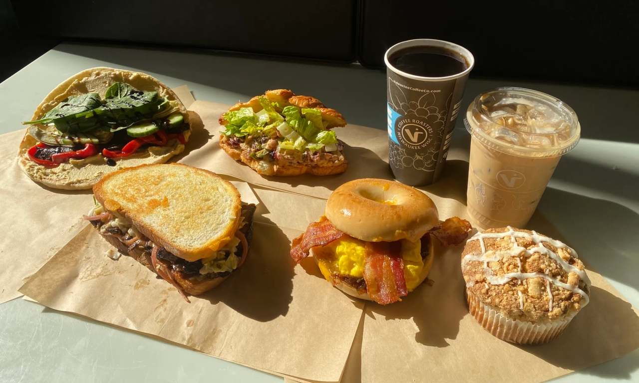 Bear & Bean — photo 2