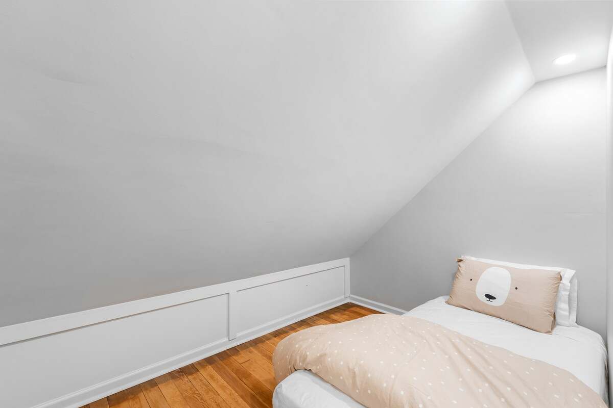 Remodeled Luxury 3BR - Walk to Cedarburg Downtown — photo 15